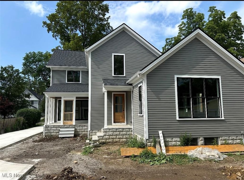 81 Hall St, Chagrin Falls, OH 44022 - photo 3