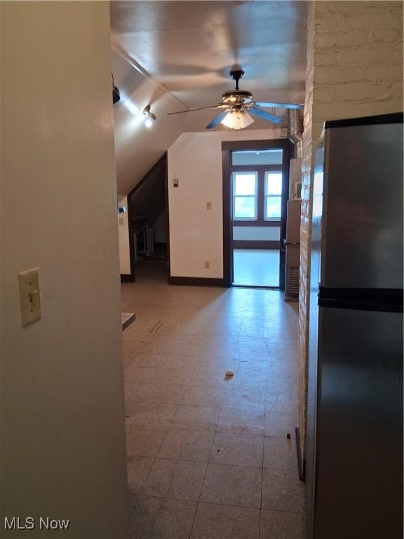 930 Evangeline Rd, Cleveland, OH 44110 - photo 19