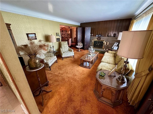 130 E 199th St, Euclid, OH 44119 - living room featuring carpet floors