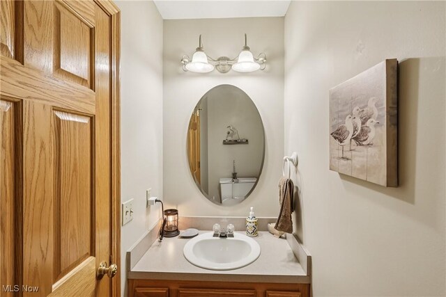 957 Devonwood Dr, Wadsworth, OH 44281 - bathroom featuring vanity