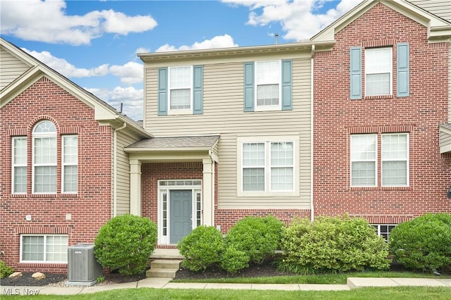 285 Woodhaven Dr, Copley, OH 44321 - photo 1