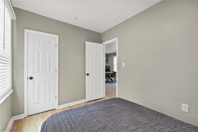 911 Starkweather Ave, Cleveland, OH 44113 - photo 18