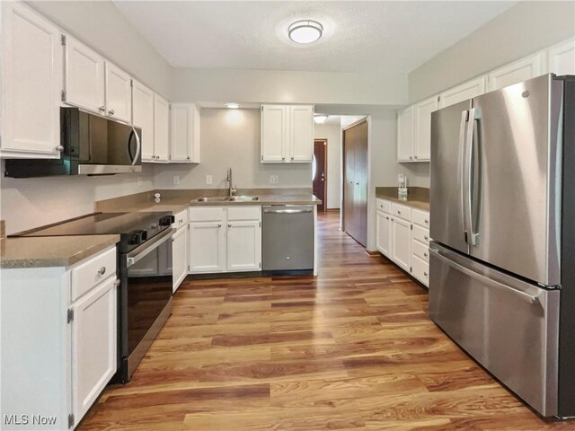 13335 Tradewinds Dr, Strongsville, OH 44136 - photo 6
