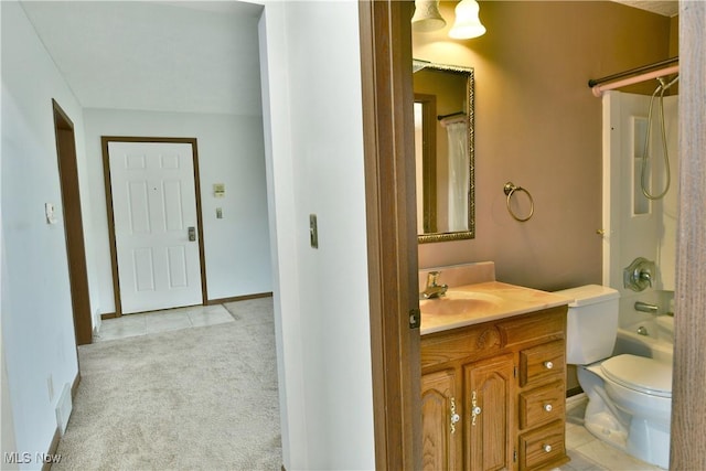 894 Pearson Cir Unit 3, Boardman, OH 44512 - full bath with vanity, shower / bath combo, and tile patterned flooring