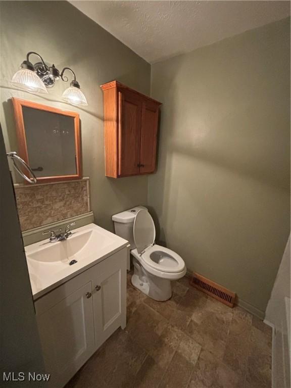 8160 Rushton Dr, Mentor, OH 44060 - photo 11