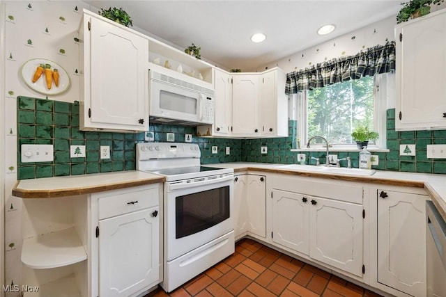18950 Rockcliff Dr, Rocky River, OH 44116 - photo 11