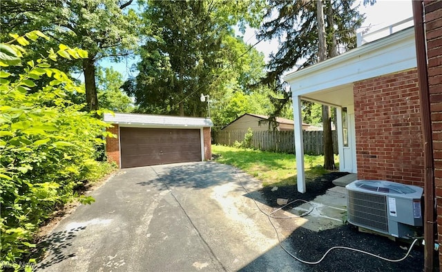 16721 Lomond Blvd, Shaker Heights, OH 44120 - view of detached garage