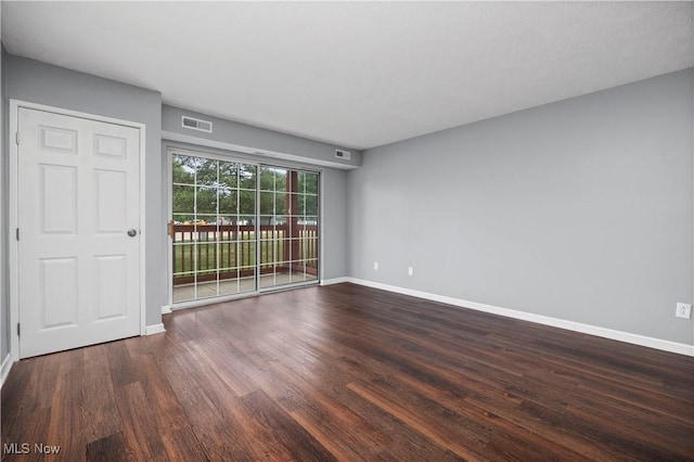 27087 Oakwood Cir Unit 102Y, Olmsted Twp, OH 44138 - empty room with wood finished floors and baseboards