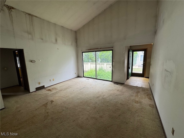 5436 Summerwood Ct Unit C, Willoughby, OH 44094 - carpeted spare room featuring high vaulted ceiling