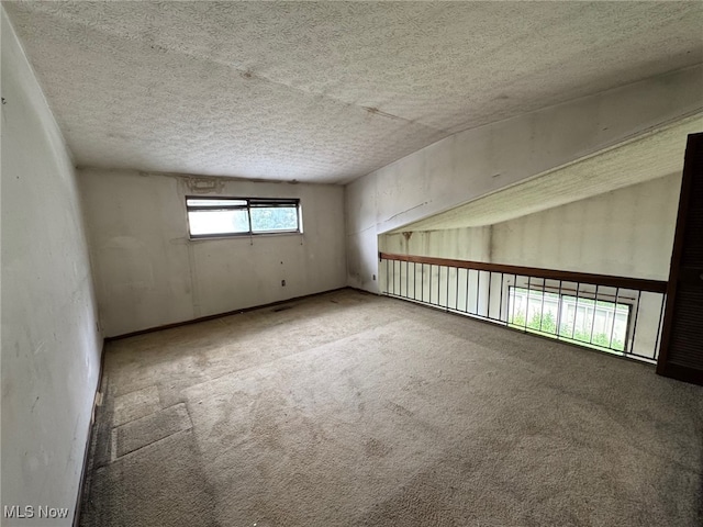 5436 Summerwood Ct Unit C, Willoughby, OH 44094 - carpeted spare room featuring a textured ceiling