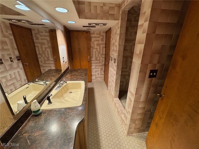5436 Summerwood Ct Unit C, Willoughby, OH 44094 - bathroom featuring vanity and recessed lighting