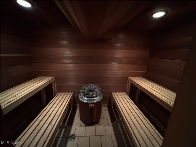 5436 Summerwood Ct Unit C, Willoughby, OH 44094 - relaxing sauna / steam room featuring tile patterned flooring and recessed lighting