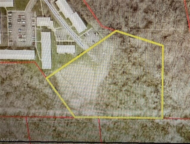601 Two Ridge Rd, Steubenville, OH 43953 - photo 3