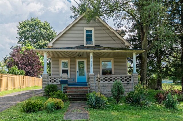 13614 Granger Rd, Garfield Heights, OH 44125 - photo 1