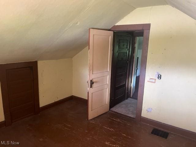 70610 Chermont Rd, Bridgeport, OH 43912 - additional living space with vaulted ceiling