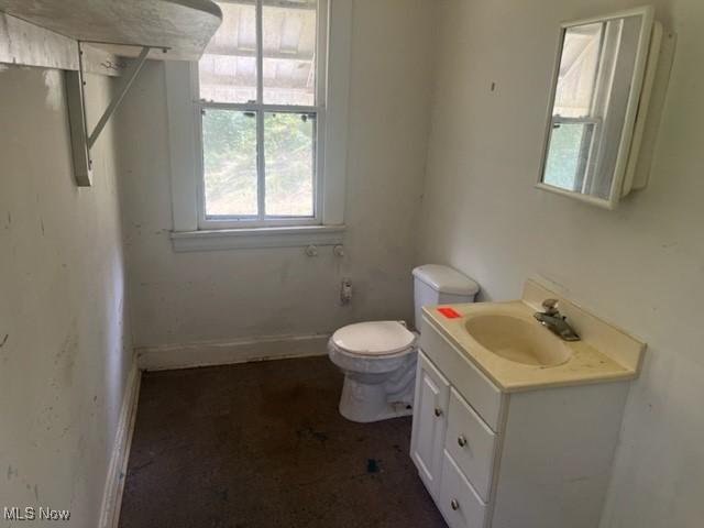 70610 Chermont Rd, Bridgeport, OH 43912 - bathroom with toilet and vanity