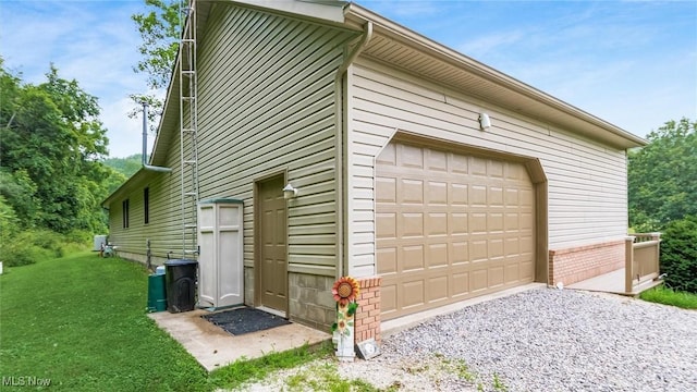 4101 Oak Ridge Ln, Cambridge, OH 43725 - view of garage