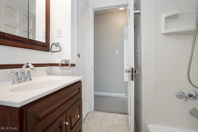 4435 W 58th St, Cleveland, OH 44144 - bathroom with vanity and shower / bath combination