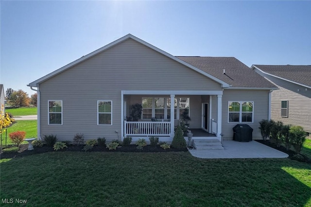 34674 N Legends Way, Grafton, OH 44044 - view of front of home with a front yard and covered porch