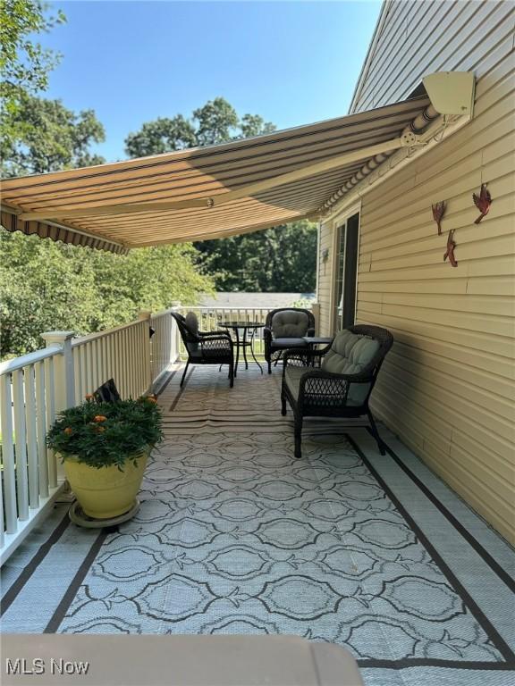 1971 Buena Vista Dr, Coshocton, OH 43812 - photo 9