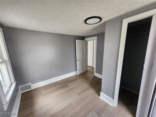 1312 Curtis St, Akron, OH 44301 - photo 4