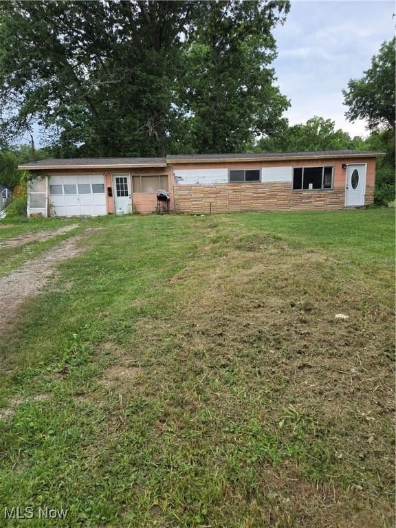 12524 Melody Ln, Grafton, OH 44044 - photo 1