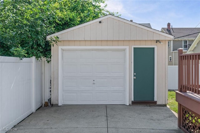 4305 W 49th St, Cleveland, OH 44144 - detached garage featuring concrete driveway