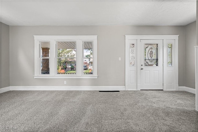4305 W 49th St, Cleveland, OH 44144 - entryway with carpet and baseboards