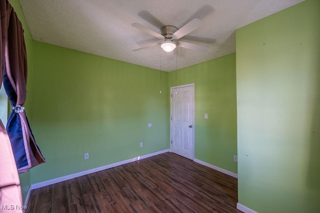 4412 14th Ave, Parkersburg, WV 26101 - empty room featuring wood finished floors, a textured ceiling, and ceiling fan