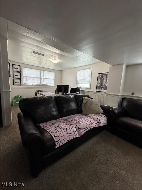 130 Kleber Ave, Austintown, OH 44515 - carpeted living area with an office area