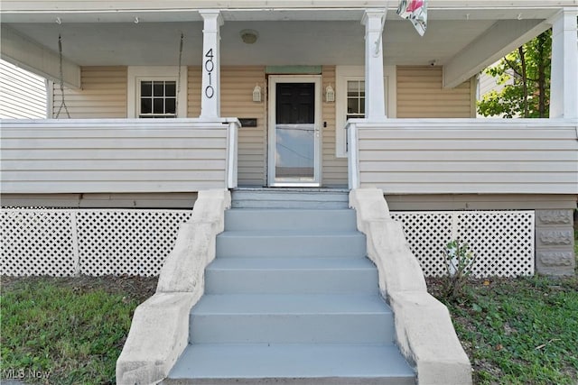4010 11th Ave, Parkersburg, WV 26101 - doorway to property featuring a porch