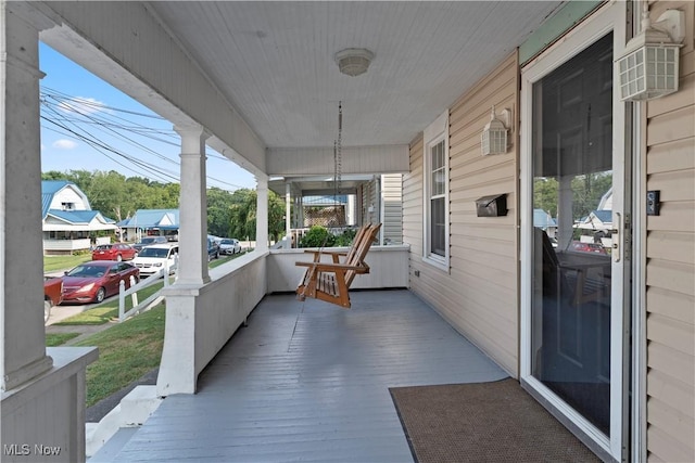 4010 11th Ave, Parkersburg, WV 26101 - view of covered porch
