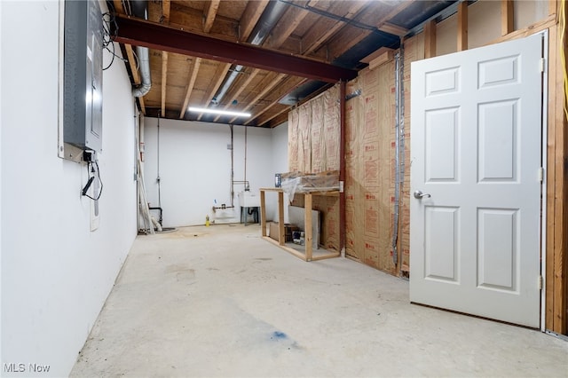 4428 Trail Head Cir NW, Massillon, OH 44647 - unfinished below grade area featuring a sink