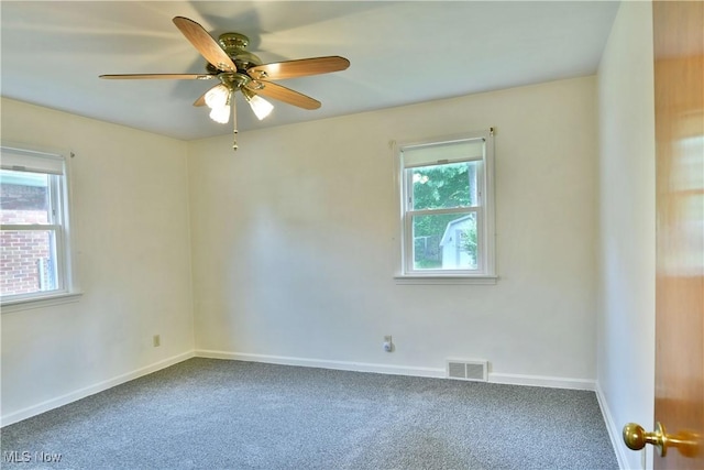 131 Euclid Blvd, Youngstown, OH 44505 - spare room featuring carpet and a ceiling fan
