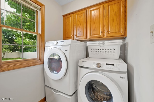1133 S Azalea Blvd, Barberton, OH 44203 - laundry room with cabinet space and washer and dryer