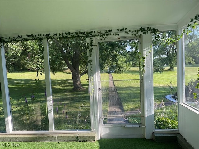 1624 Krumroy Rd, Akron, OH 44306 - sunroom featuring plenty of natural light