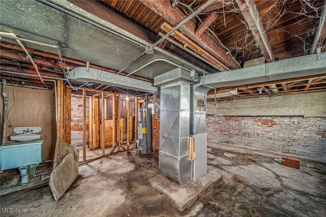 12330 Forest Grove Ave, Cleveland, OH 44108 - photo 23
