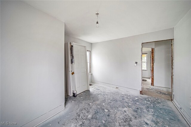 12330 Forest Grove Ave, Cleveland, OH 44108 - photo 18