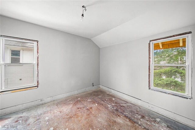 12330 Forest Grove Ave, Cleveland, OH 44108 - photo 19