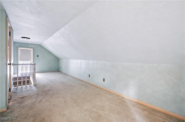 474 W 4th St, Salem, OH 44460 - bonus room with vaulted ceiling and carpet
