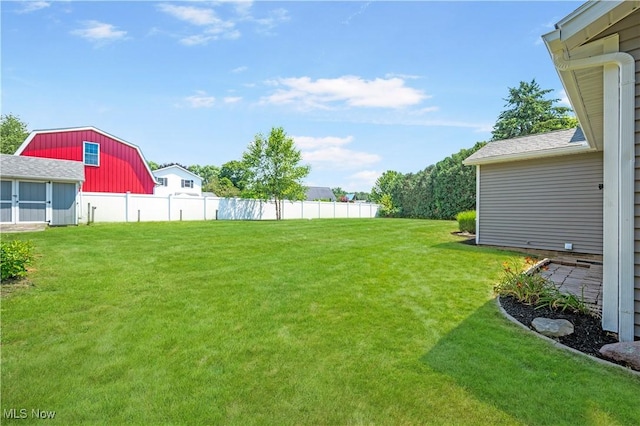 12366 Springwater Ave NW, Uniontown, OH 44685 - view of yard