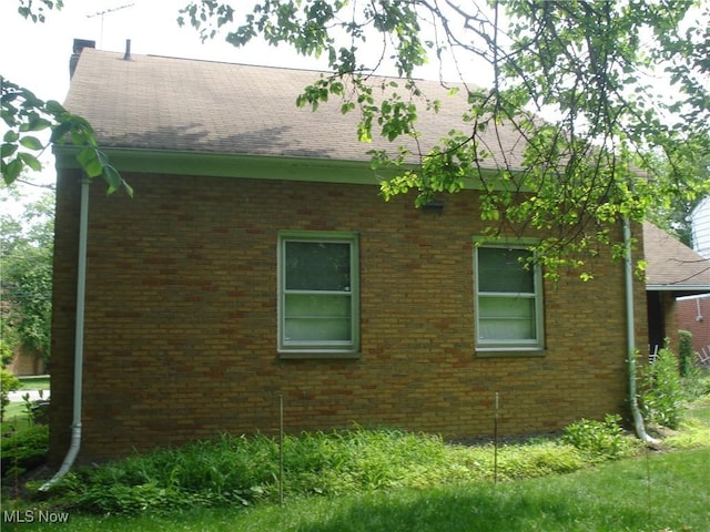 2466 N Taylor Rd, Cleveland Heights, OH 44118 - photo 24