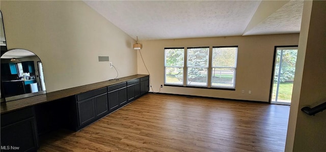 8896 Belton Dr, North Ridgeville, OH 44039 - photo 12