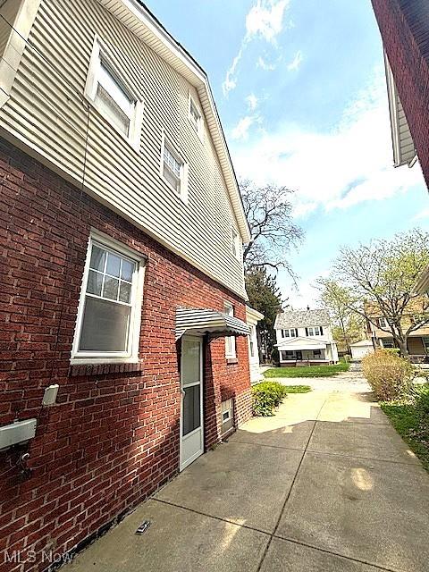 916 Whitby Rd, Cleveland Heights, OH 44112 - photo 37