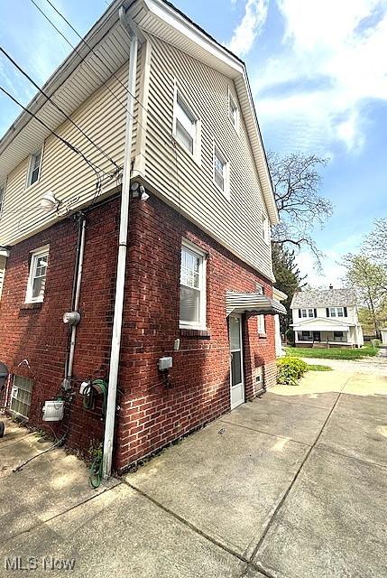 916 Whitby Rd, Cleveland Heights, OH 44112 - photo 32