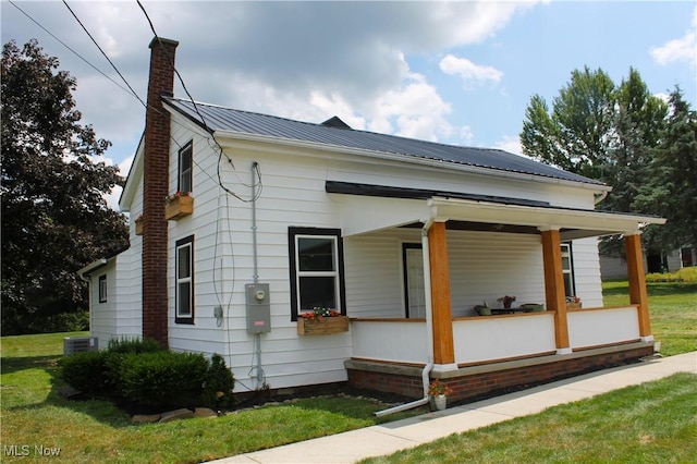 131 Mill St, Burbank, OH 44214 - photo 4