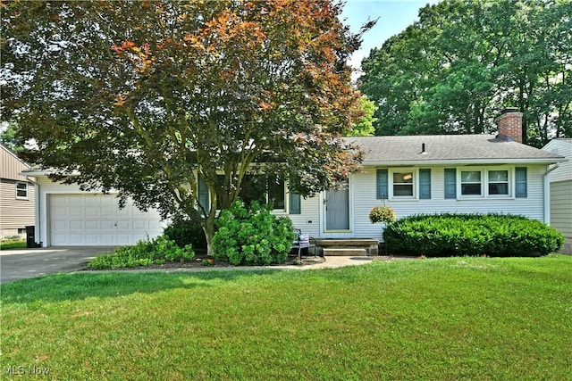1581 Oak St, Girard, OH 44420 - photo 1