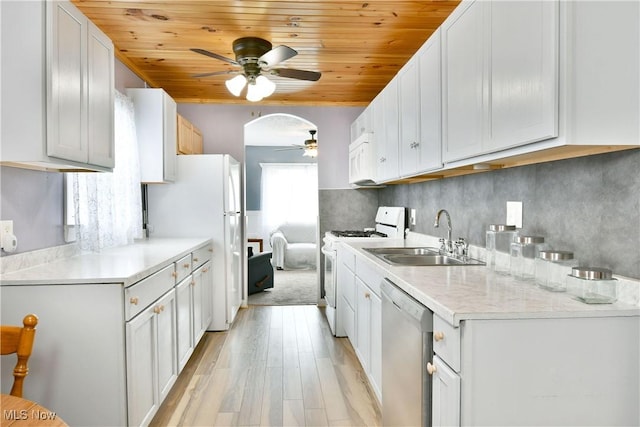 33 Mcdonald Ave, Niles, OH 44446 - kitchen with white appliances, a ceiling fan, light wood-style flooring, wooden ceiling, and light countertops