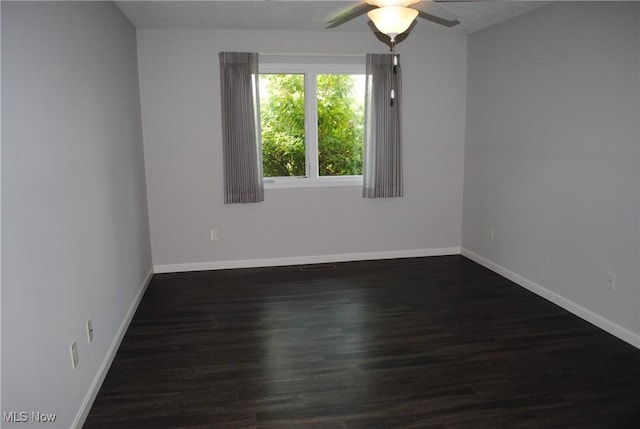 9064 Hummingbird Ln, North Ridgeville, OH 44039 - photo 23