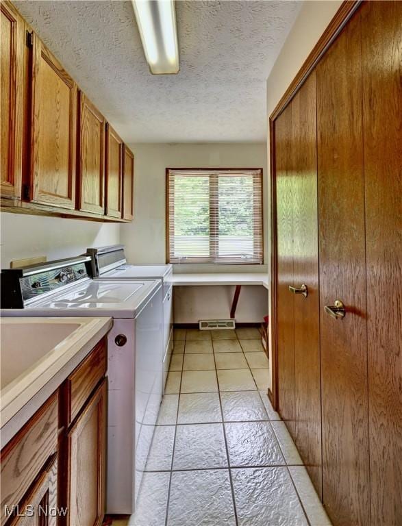 2481 Parkridge Dr, Hinckley, OH 44233 - photo 22